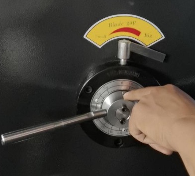 blade gap adjust wheel-hydro shear machine