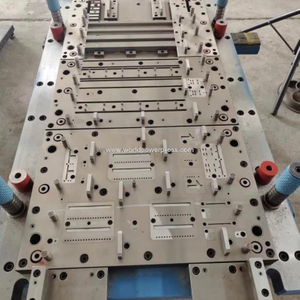 Metal Stamping Dies for Brackets
