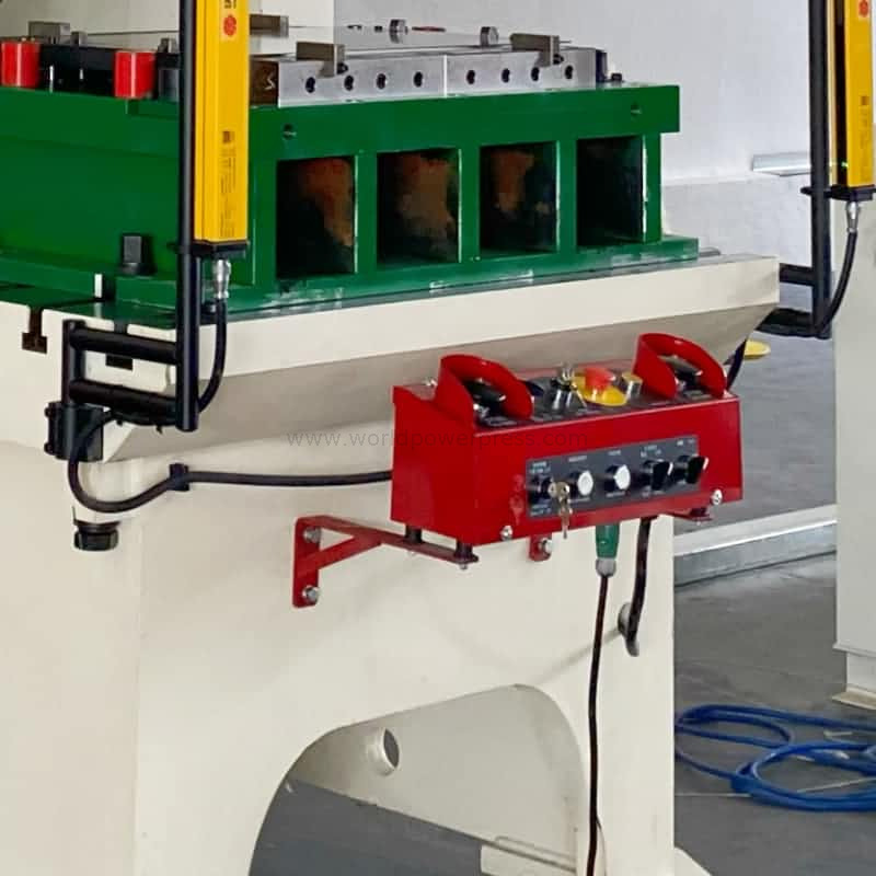 Mechanical Type Automatic 100 Ton C Frame Power Press