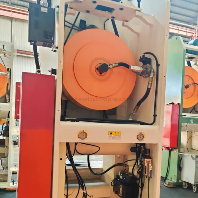 Crank Type C Frame Press 125ton with Pneumatic Clutch