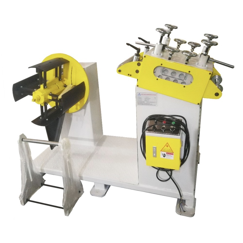 Straightening machine with uncoiling unit